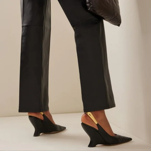 NWT$2,300 Bottega Veneta Punta Slingback Leather Wedge Pumps Sz 40.5 (10.5) - Picture 5 of 16